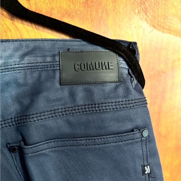 Comune Coated Navy Straight Jeans with Matte Finish - Picture 4 of 4